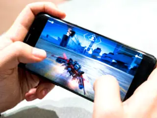 5G Mobile Gaming-0