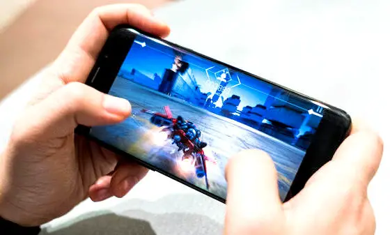 5G Mobile Gaming-0